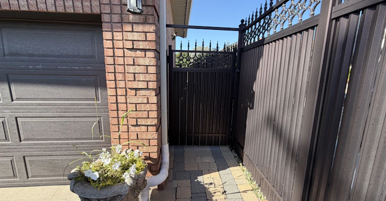 BSMT-190 Falstaff Avenue, Toronto, ON, M6L 3C3 - 2
