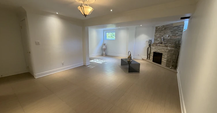 BSMT-190 Falstaff Avenue, Toronto, ON, M6L 3C3 - 15