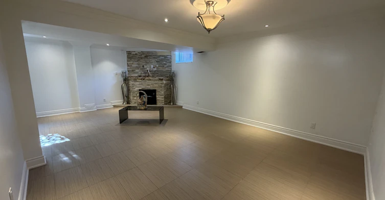 BSMT-190 Falstaff Avenue, Toronto, ON, M6L 3C3 - 14