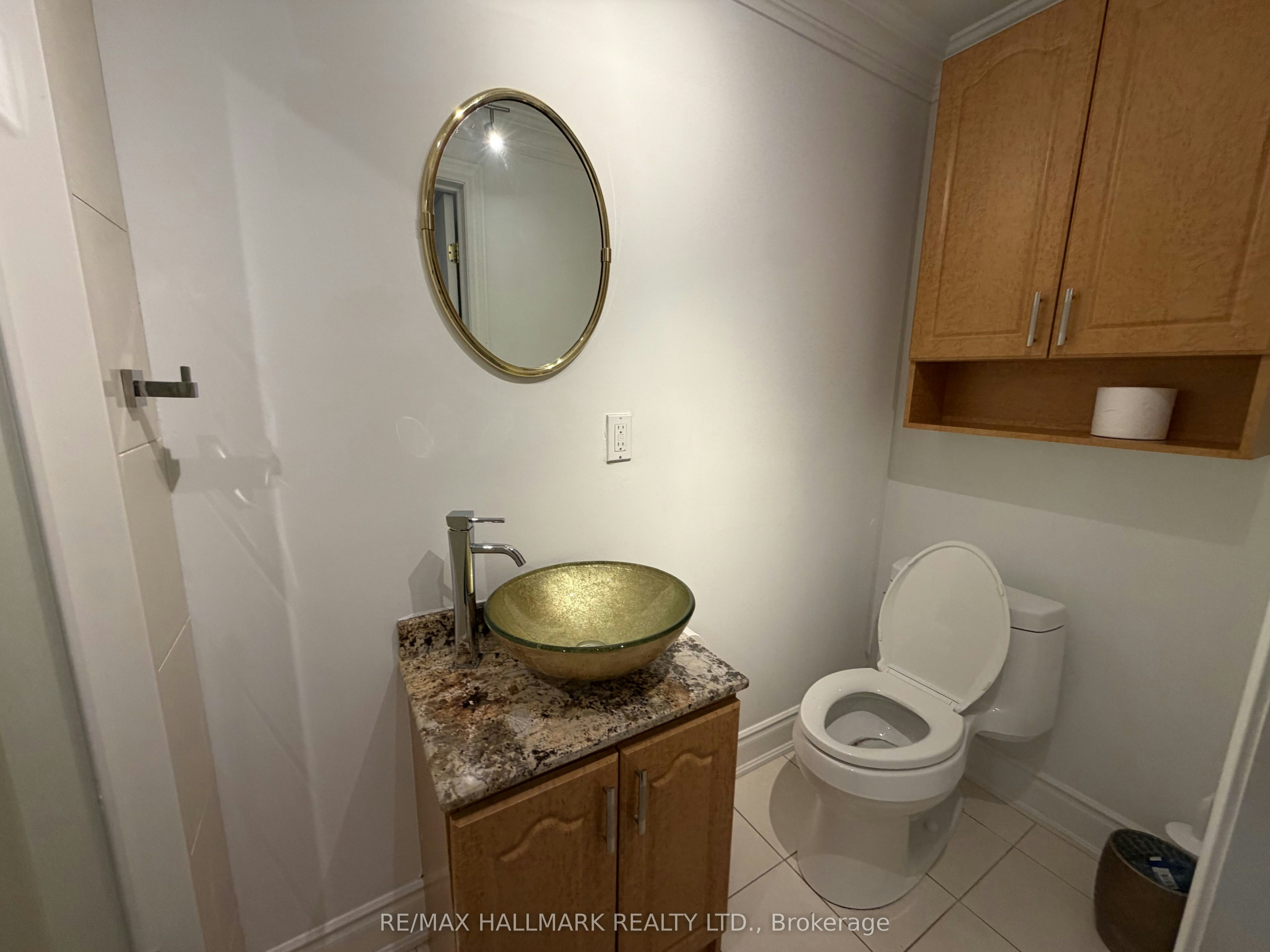 BSMT-190 Falstaff Avenue, Toronto, ON, M6L 3C3 - 10