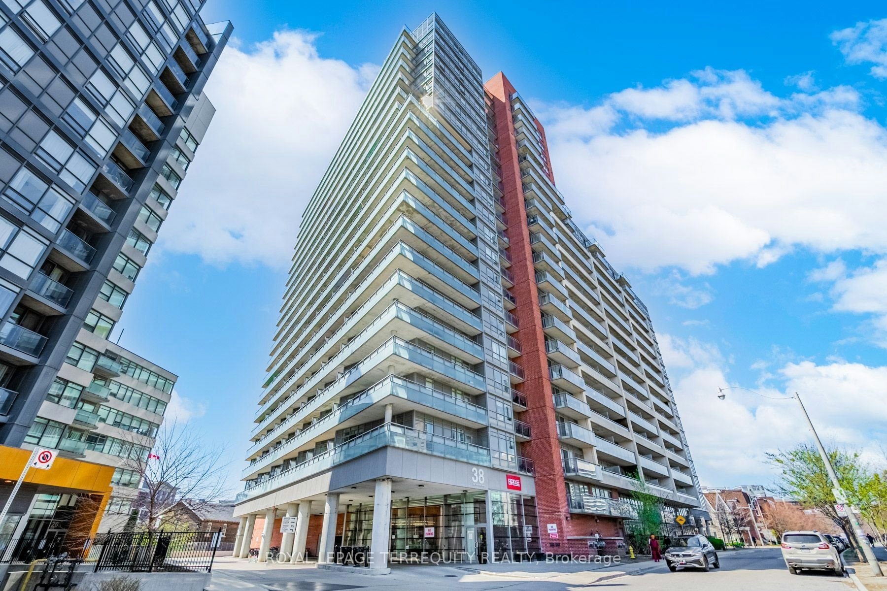 710-38 Joe Shuster Way, Toronto, ON, M6K 0A5
