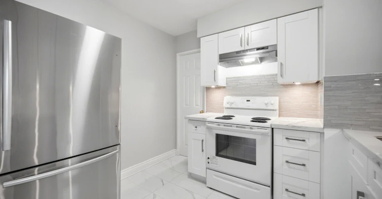 1812-3605 Kariya Drive, Mississauga, ON, L5B 3J4 - 8