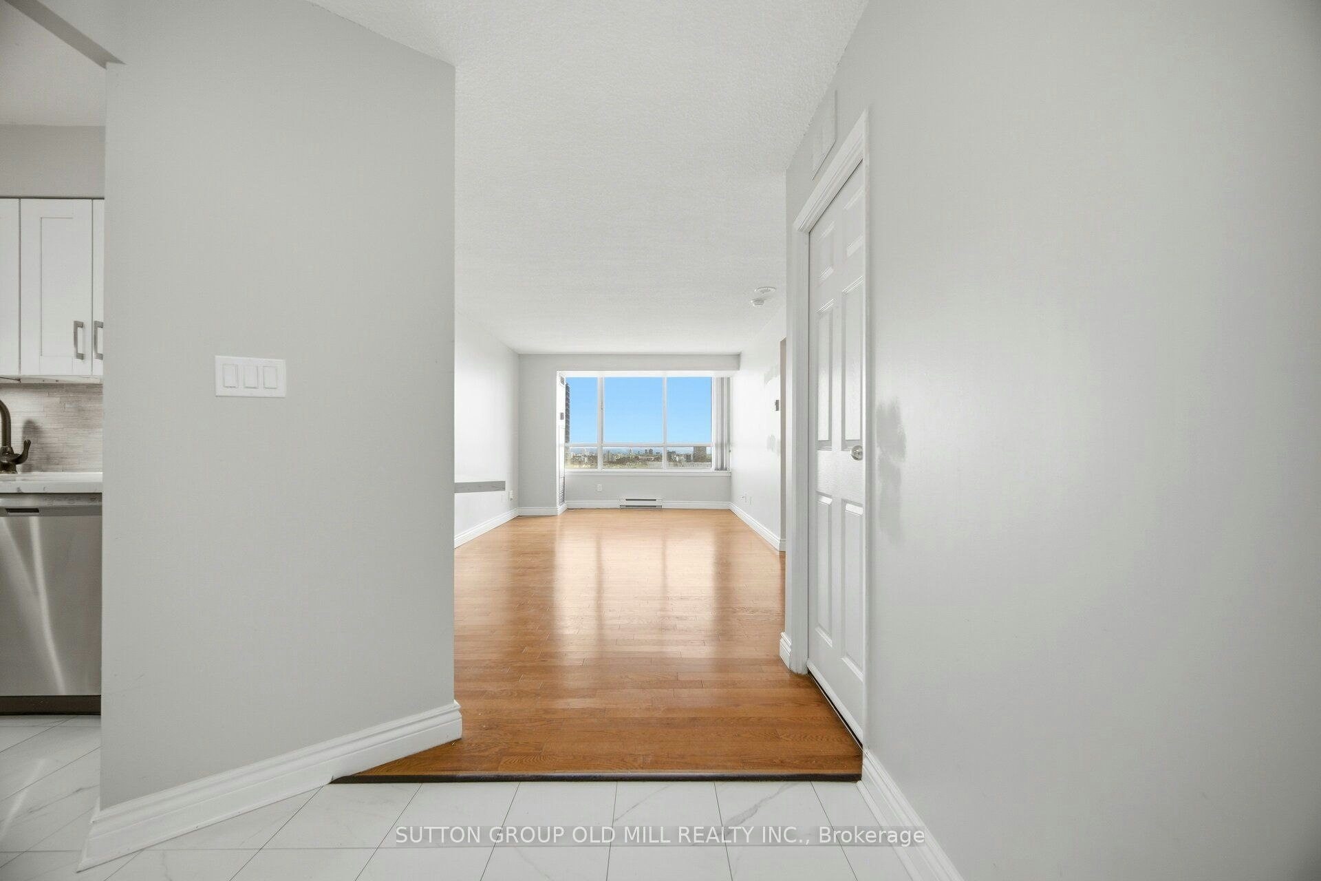 1812-3605 Kariya Drive, Mississauga, ON, L5B 3J4 - 4
