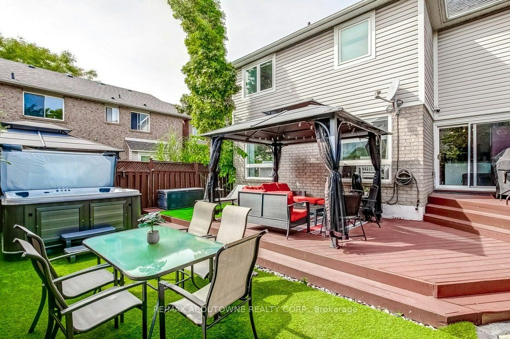 2183 Birchleaf Lane, Burlington, ON, L7L 6G8 - 42