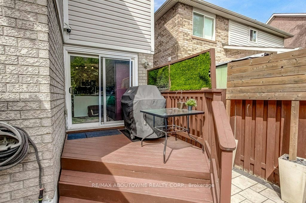2183 Birchleaf Lane, Burlington, ON, L7L 6G8 - 40