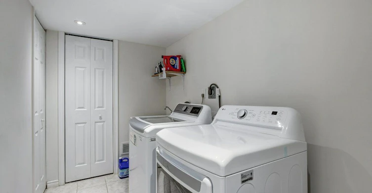 2183 Birchleaf Lane, Burlington, ON, L7L 6G8 - 39