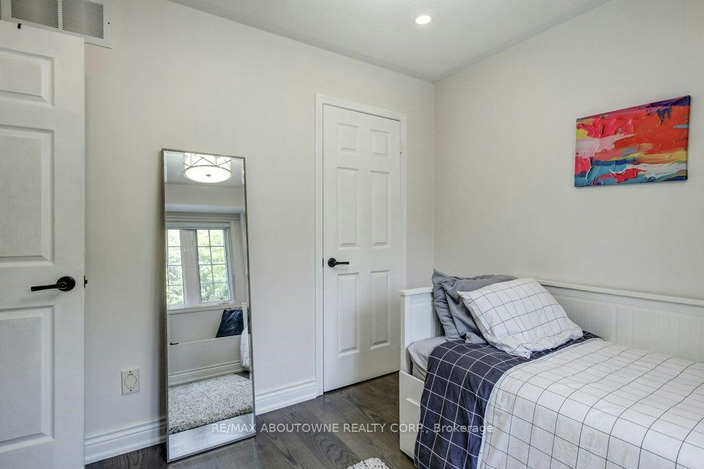 2183 Birchleaf Lane, Burlington, ON, L7L 6G8 - 22
