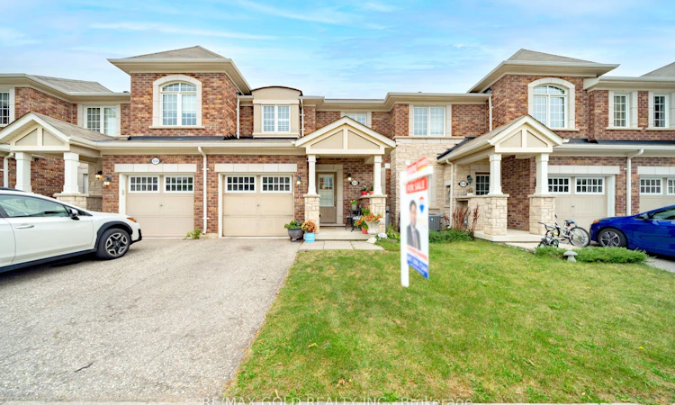 1552 Gainer Crescent