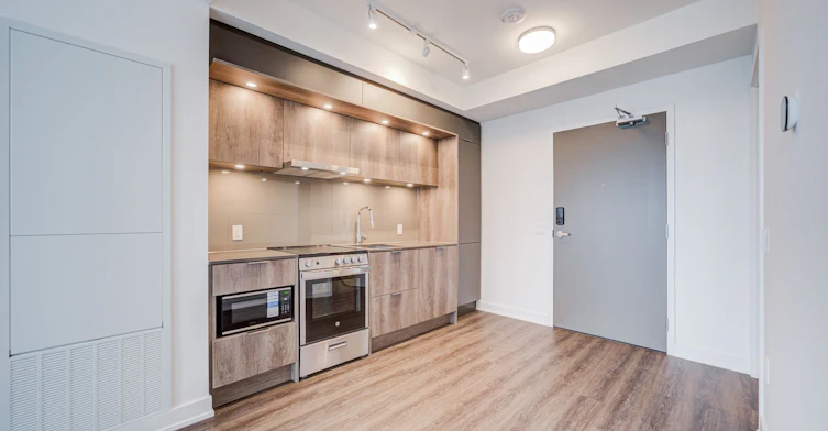 7203-448 Burnhamthorpe Road W, Mississauga, ON, L5B 0R4 - 10