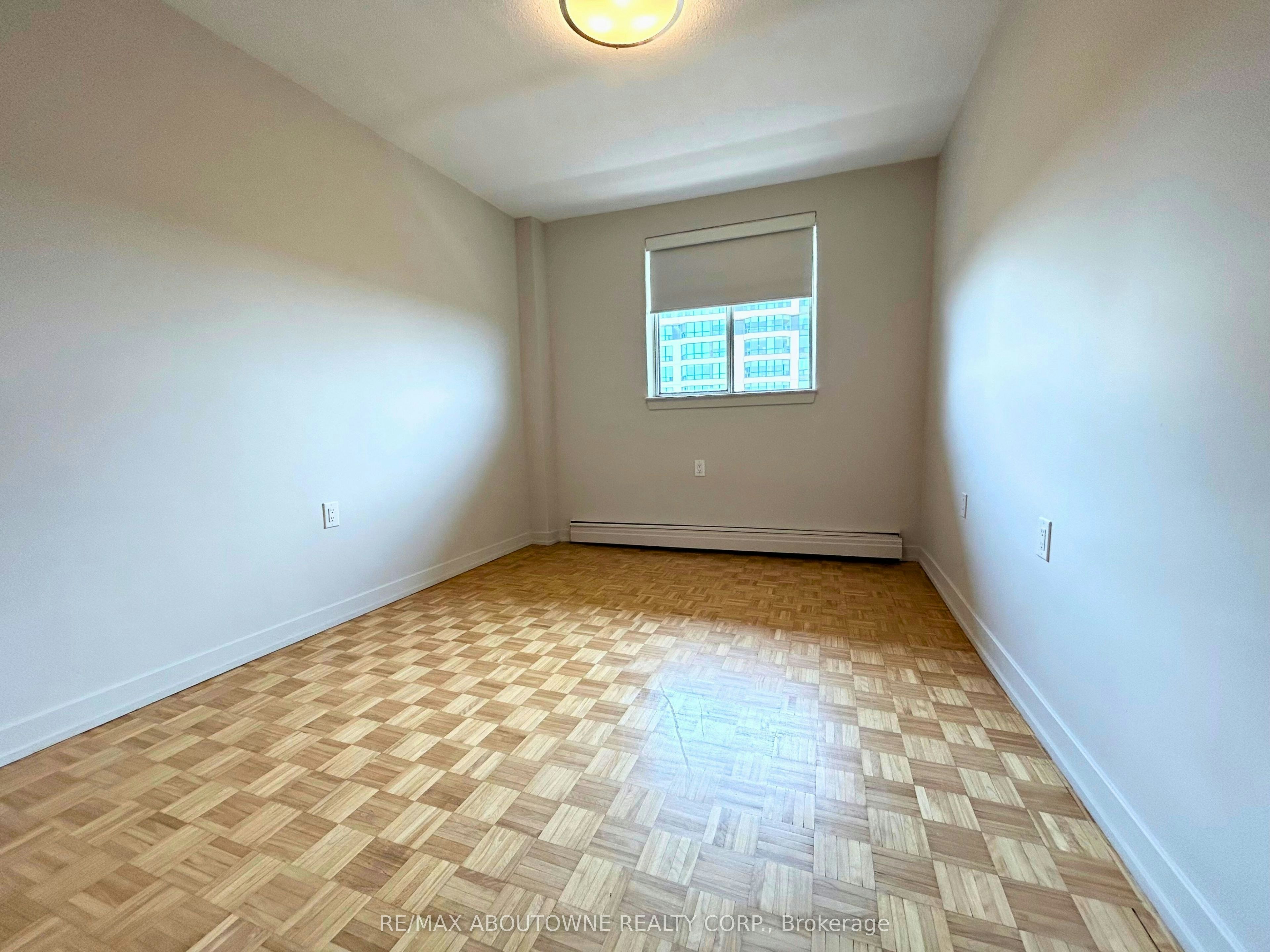 102-101 Millside Drive, Milton, ON, L9T 3C2 - 12