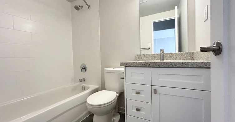 102-101 Millside Drive, Milton, ON, L9T 3C2 - 11