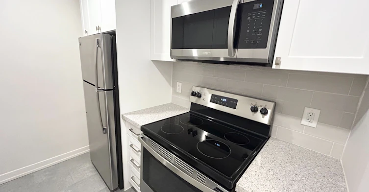 102-101 Millside Drive, Milton, ON, L9T 3C2 - 7