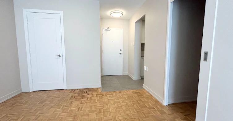 102-101 Millside Drive, Milton, ON, L9T 3C2 - 4
