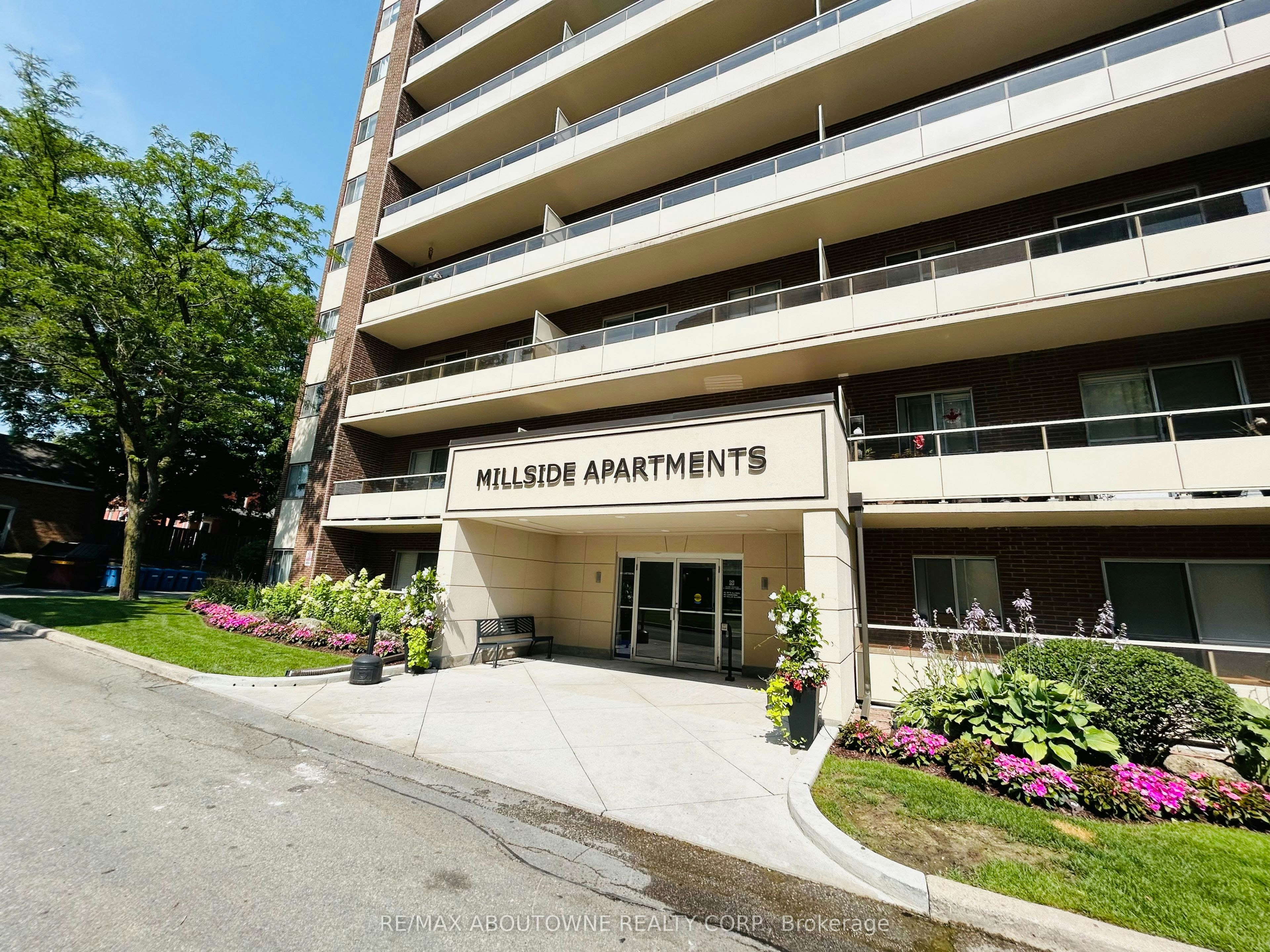 102-101 Millside Drive, Milton, ON, L9T 3C2