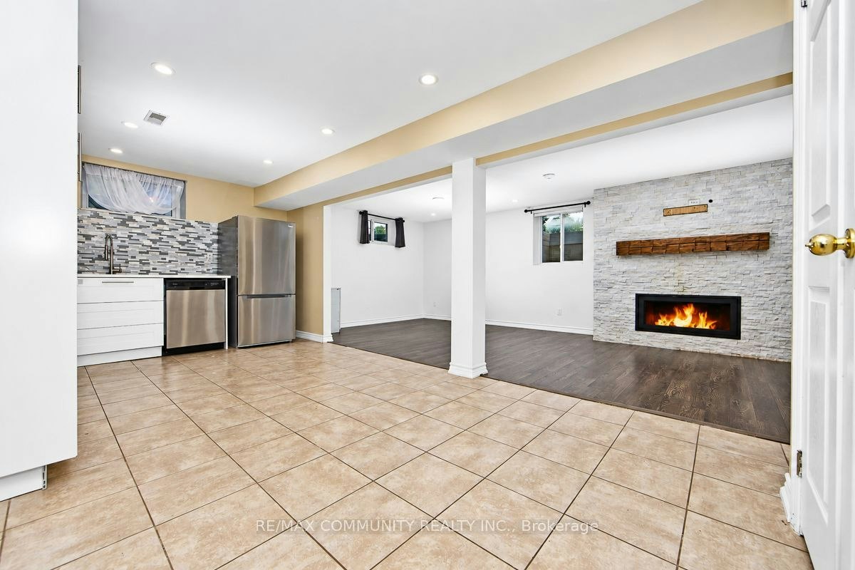 Bsmt-52 Maple Avenue, Halton Hills, ON, L7G 1X7 - 4