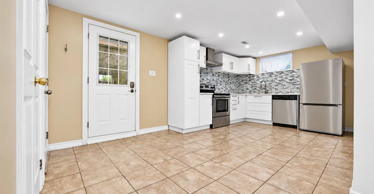 Bsmt-52 Maple Avenue, Halton Hills, ON, L7G 1X7 - 7