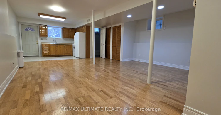 Bsmt-34 Peterborough Avenue, Toronto, ON, M6H 2K7 - 4