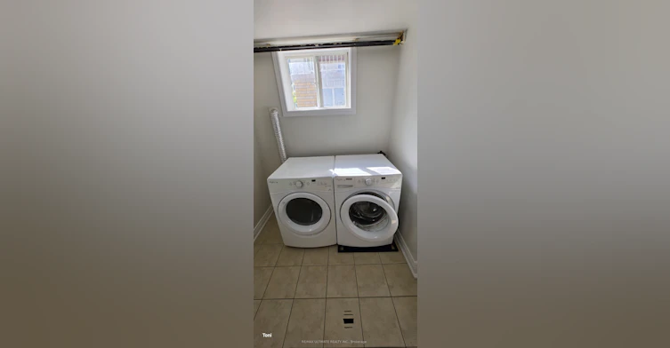 Bsmt-34 Peterborough Avenue, Toronto, ON, M6H 2K7 - 3