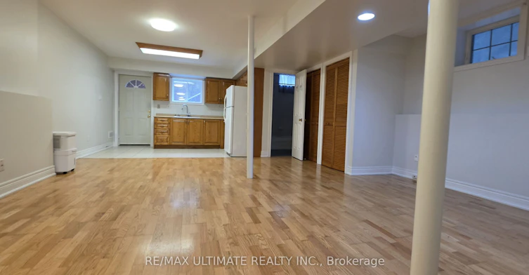 Bsmt-34 Peterborough Avenue, Toronto, ON, M6H 2K7 - 8