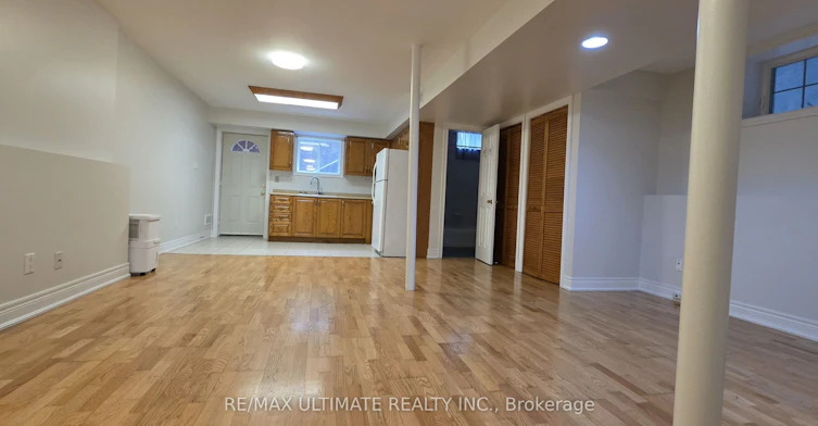 Bsmt-34 Peterborough Avenue, Toronto, ON, M6H 2K7 - 9