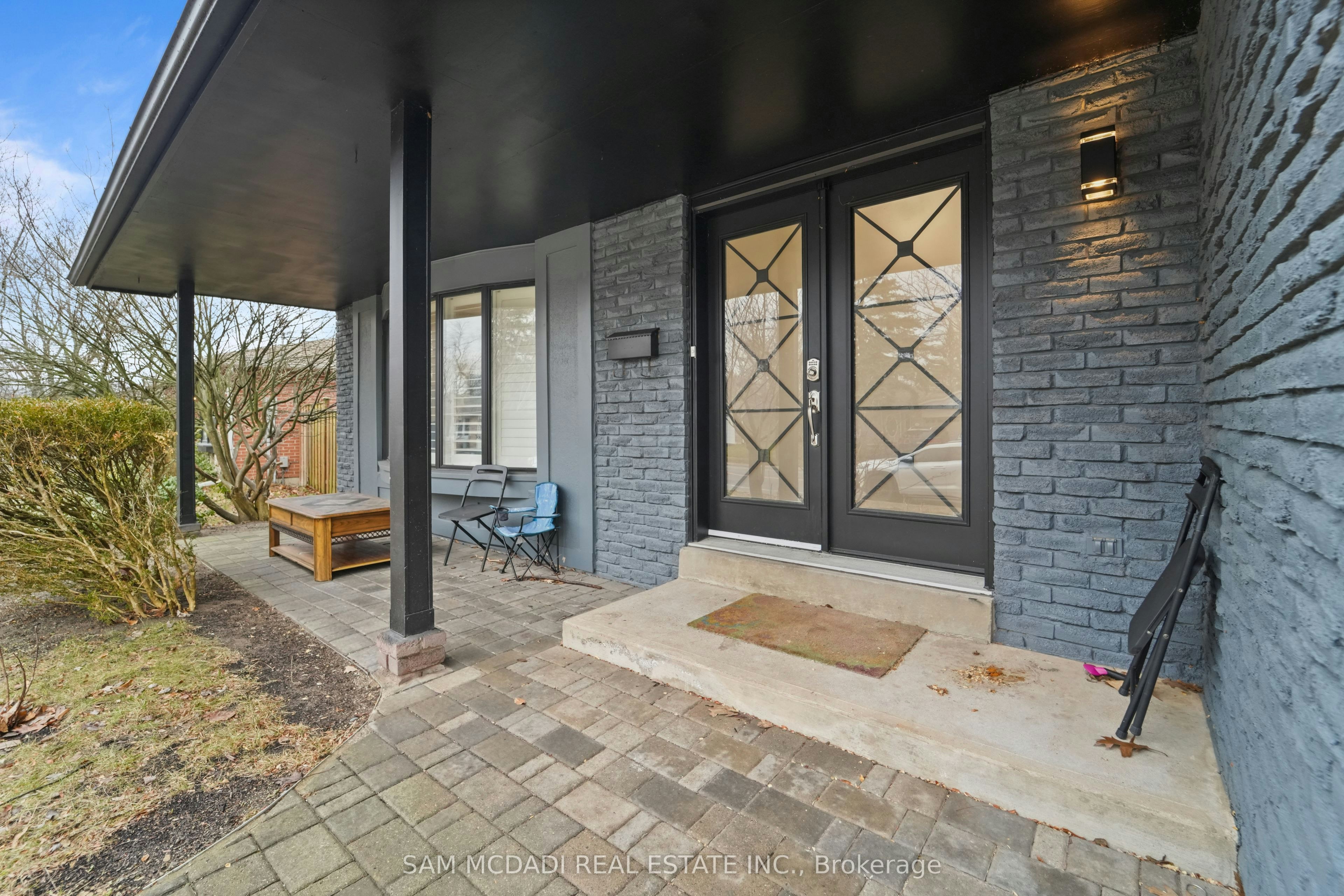 2290 Devon Road, Oakville, ON, L6J 5R4 - 3
