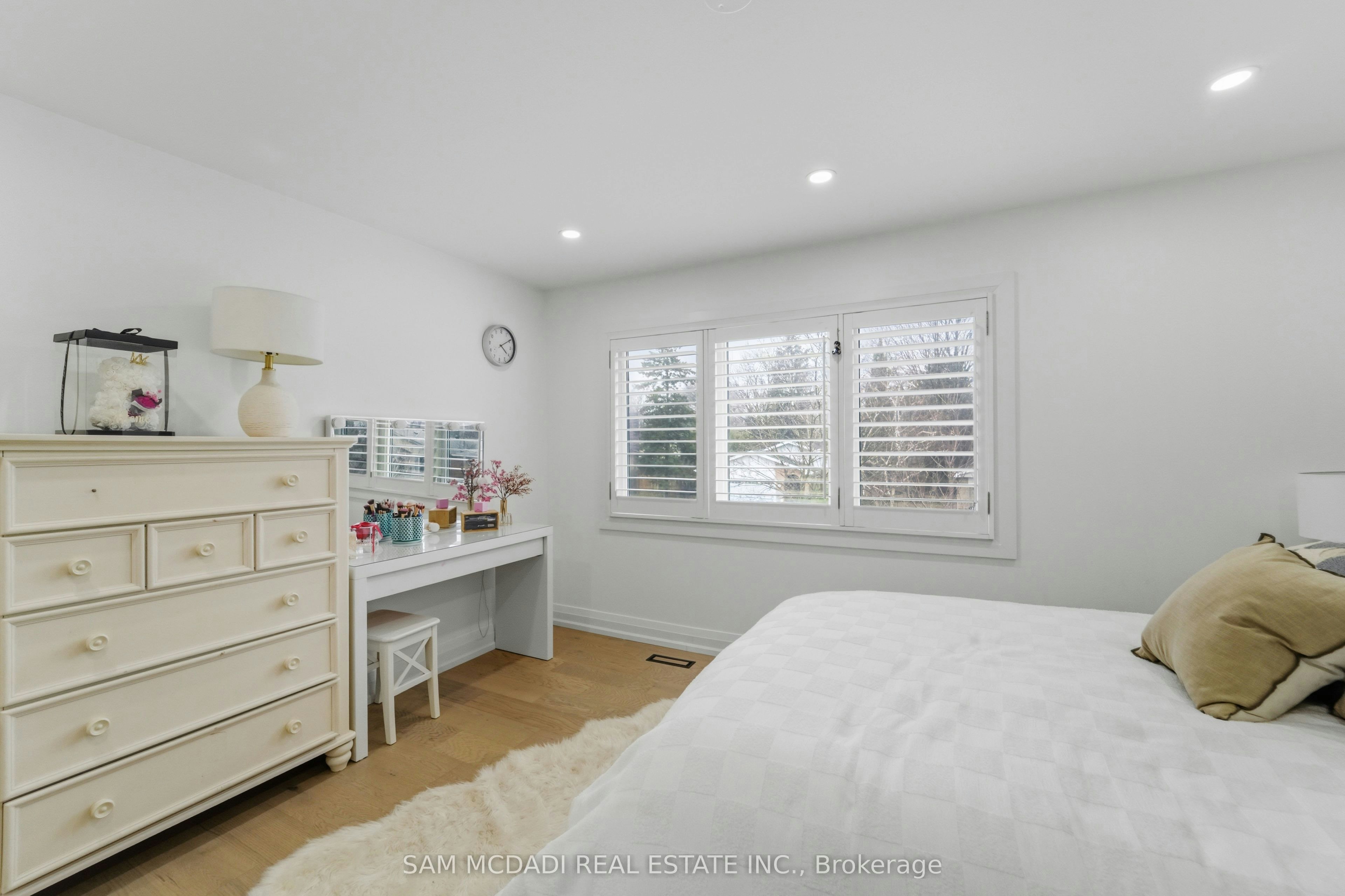 2290 Devon Road, Oakville, ON, L6J 5R4 - 34