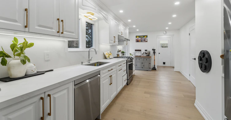 2290 Devon Road, Oakville, ON, L6J 5R4 - 32