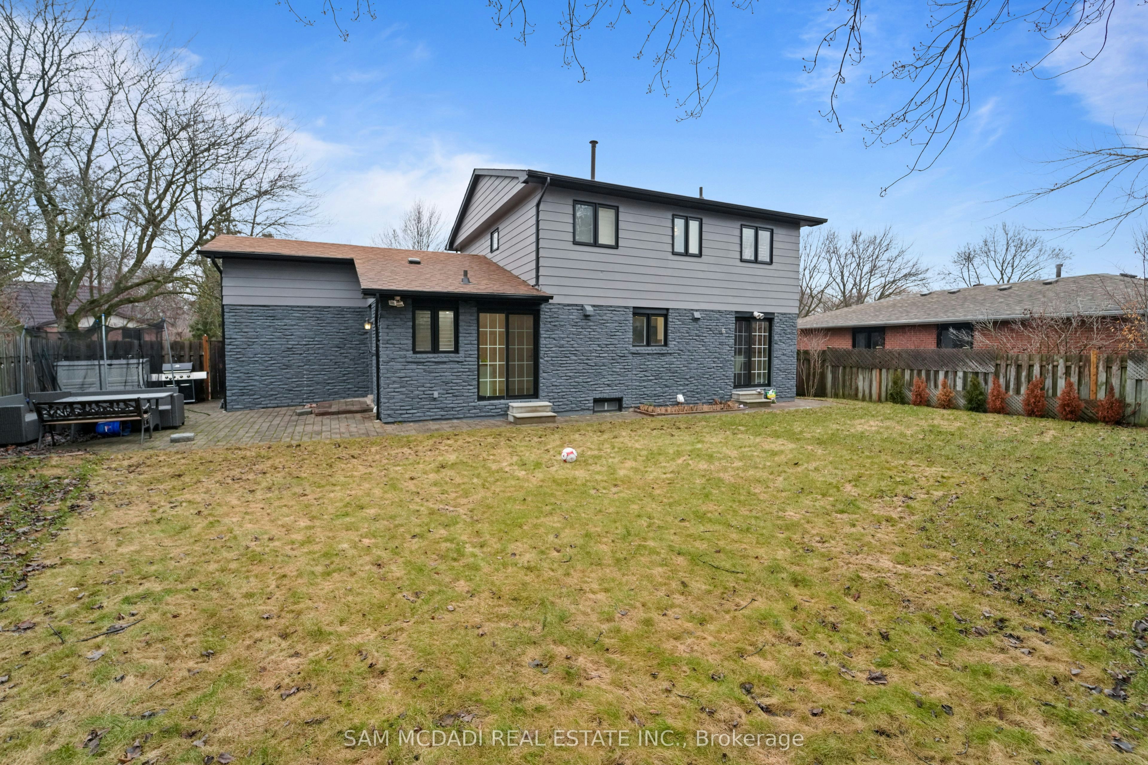 2290 Devon Road, Oakville, ON, L6J 5R4 - 16