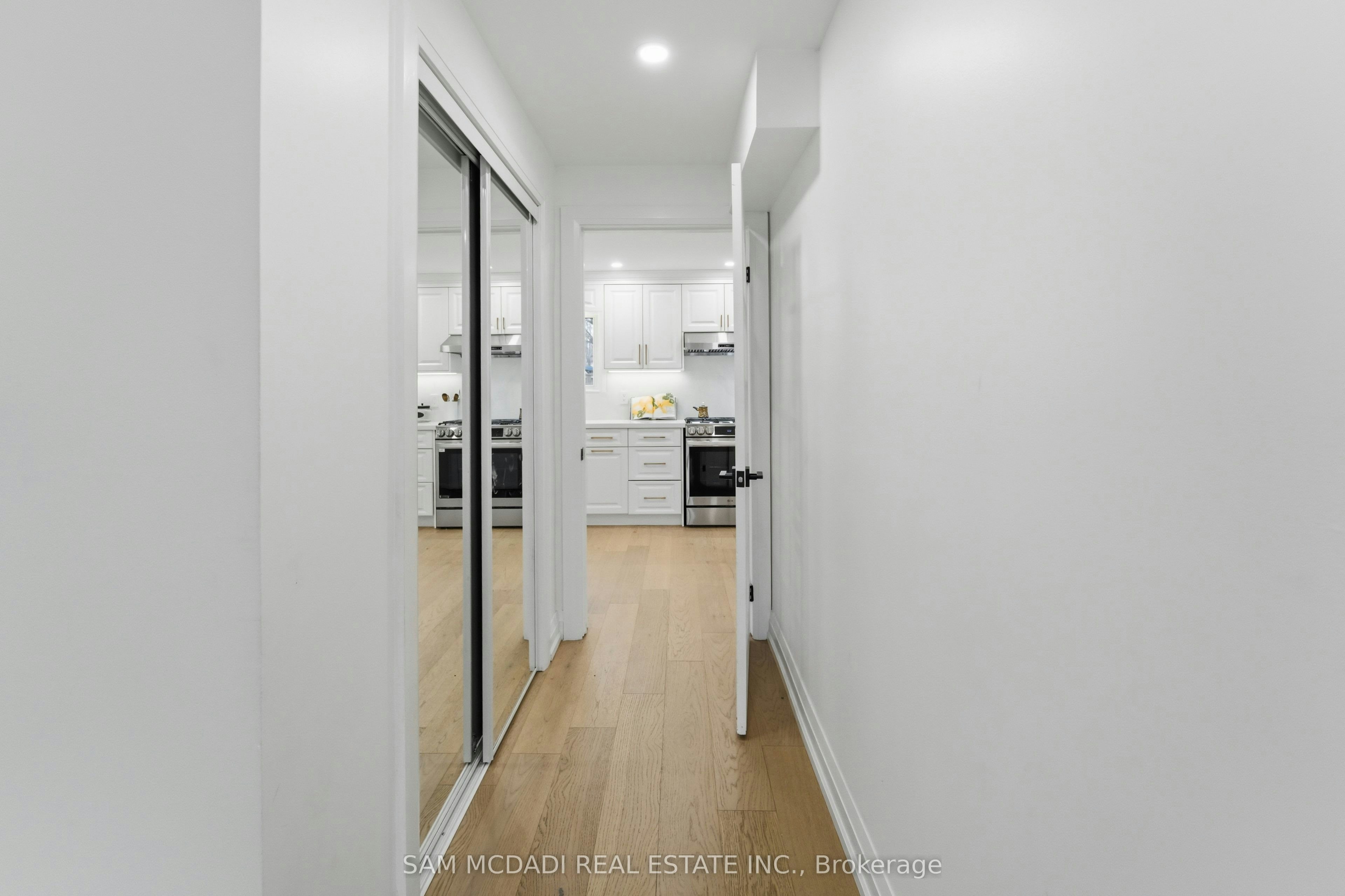 2290 Devon Road, Oakville, ON, L6J 5R4 - 6