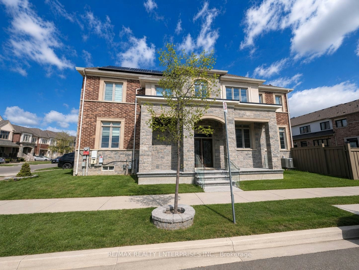1155 Hamman Way, Milton, ON, L9B 1K2