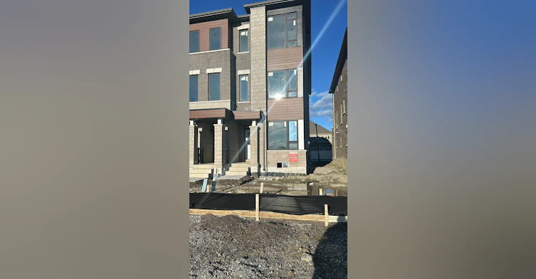 371 Inspire Boulevard, Brampton, ON, L6R 4E4 - 3