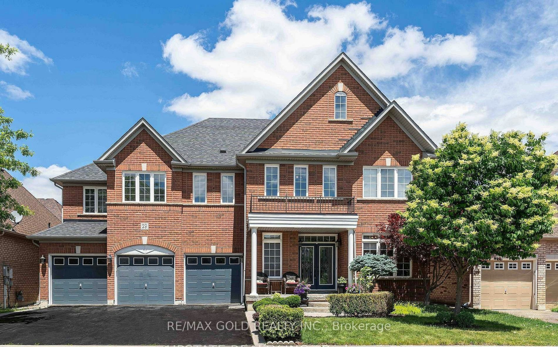 29 Blaketon Court, Brampton, ON, L6P 1K7