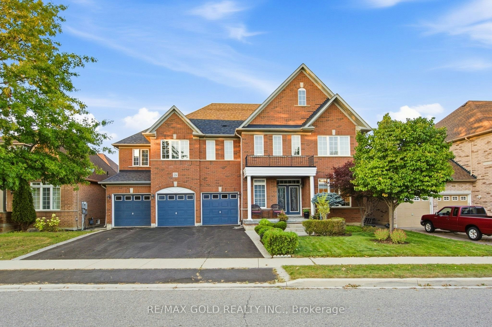 29 Blaketon Court, Brampton, ON, L6P 1K7