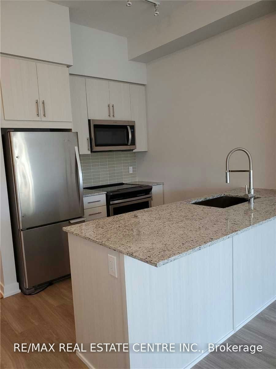435-4055 Parkside Village Drive, Mississauga, ON, L5B 0K8 - 6