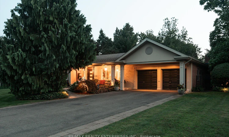 1458 Broadmoor Avenue