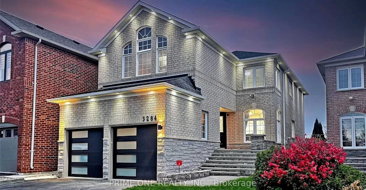 3284 Cactus Gate, Mississauga, ON, L5N 8A6