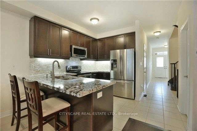 138 Sky Harbour Drive, Brampton, ON, L6Y 0V1 - 2