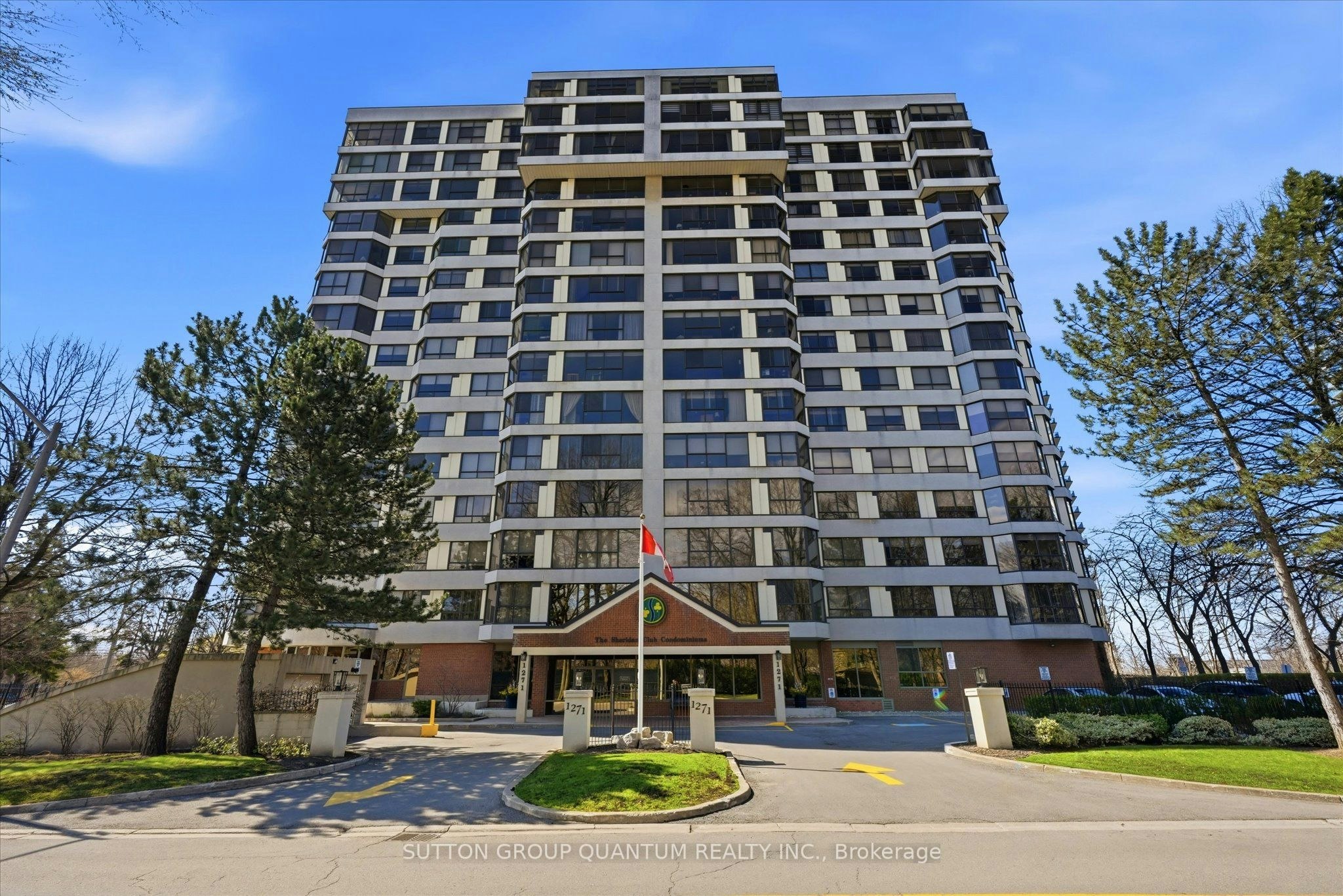403-1271 Walden Circle, Mississauga, ON, L5J 4R4