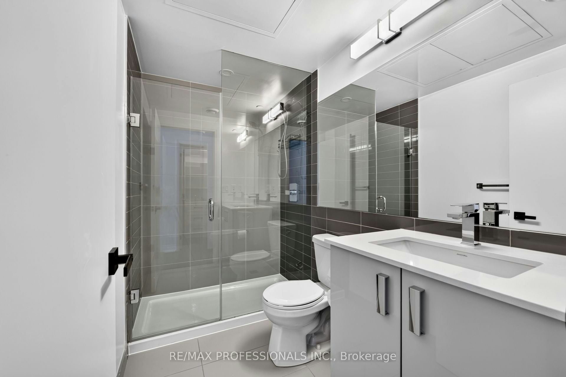 406-10 Gibbs Road, Toronto, ON, M9B 0E2 - 25