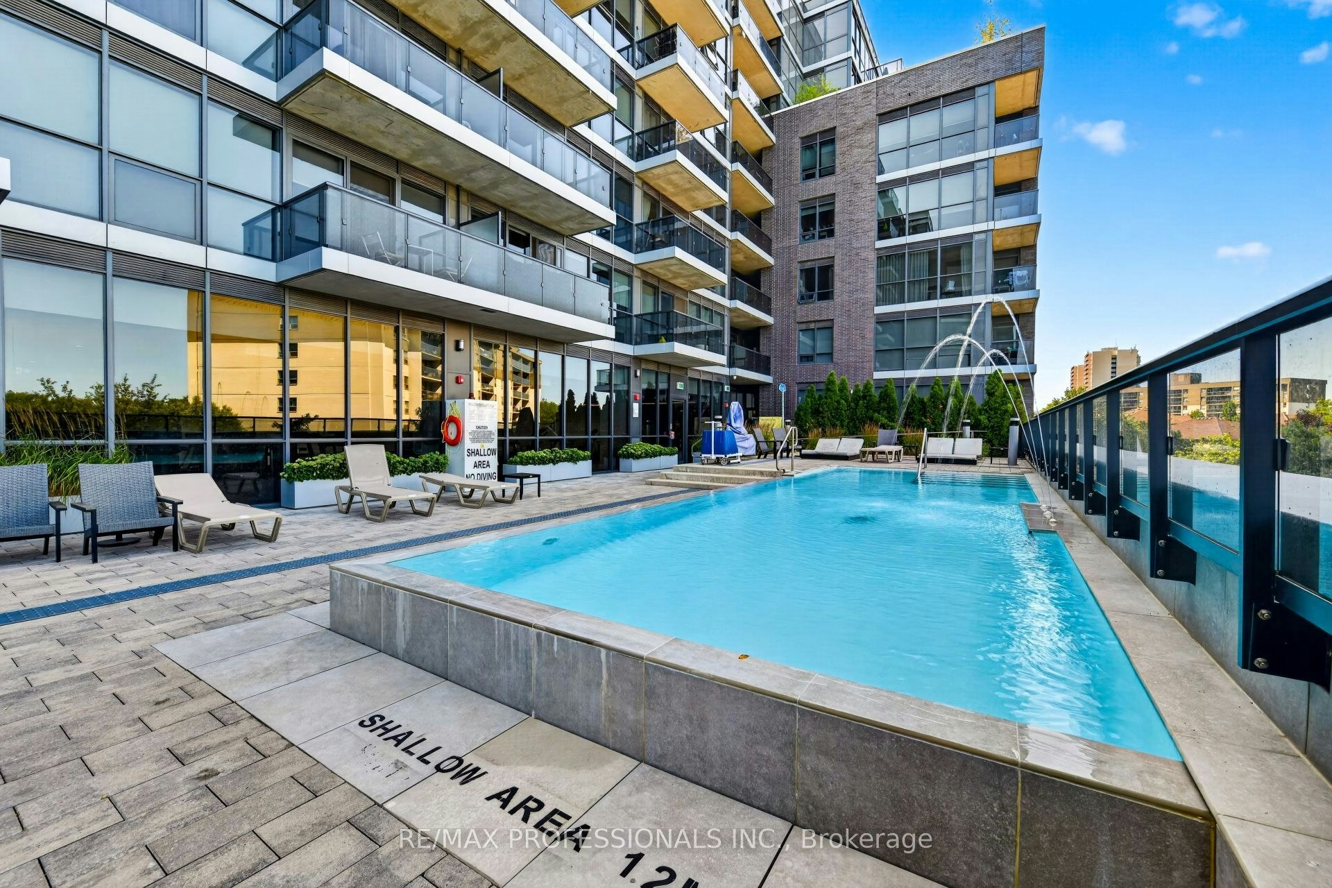 406-10 Gibbs Road, Toronto, ON, M9B 0E2 - 35