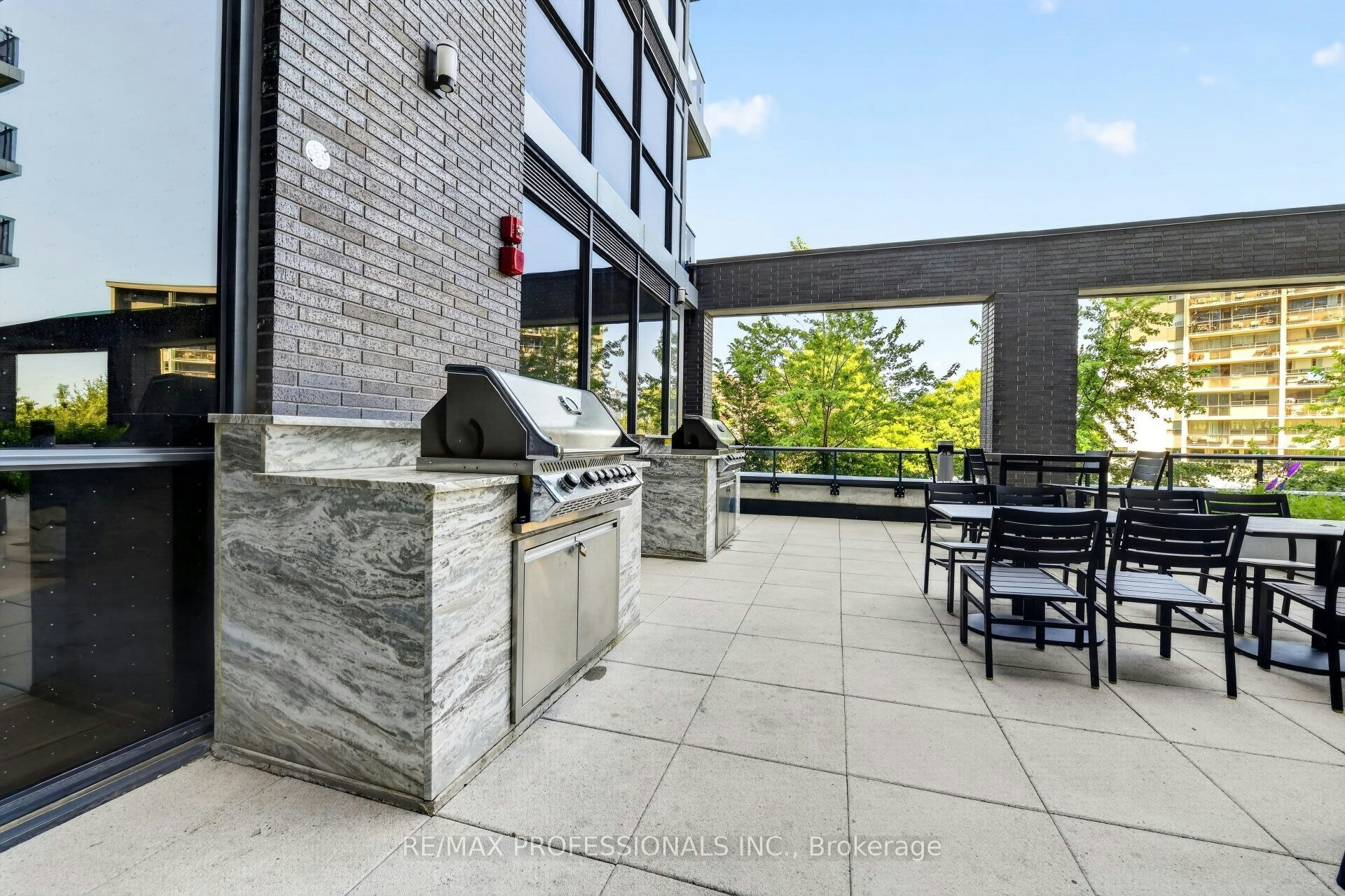 406-10 Gibbs Road, Toronto, ON, M9B 0E2 - 42