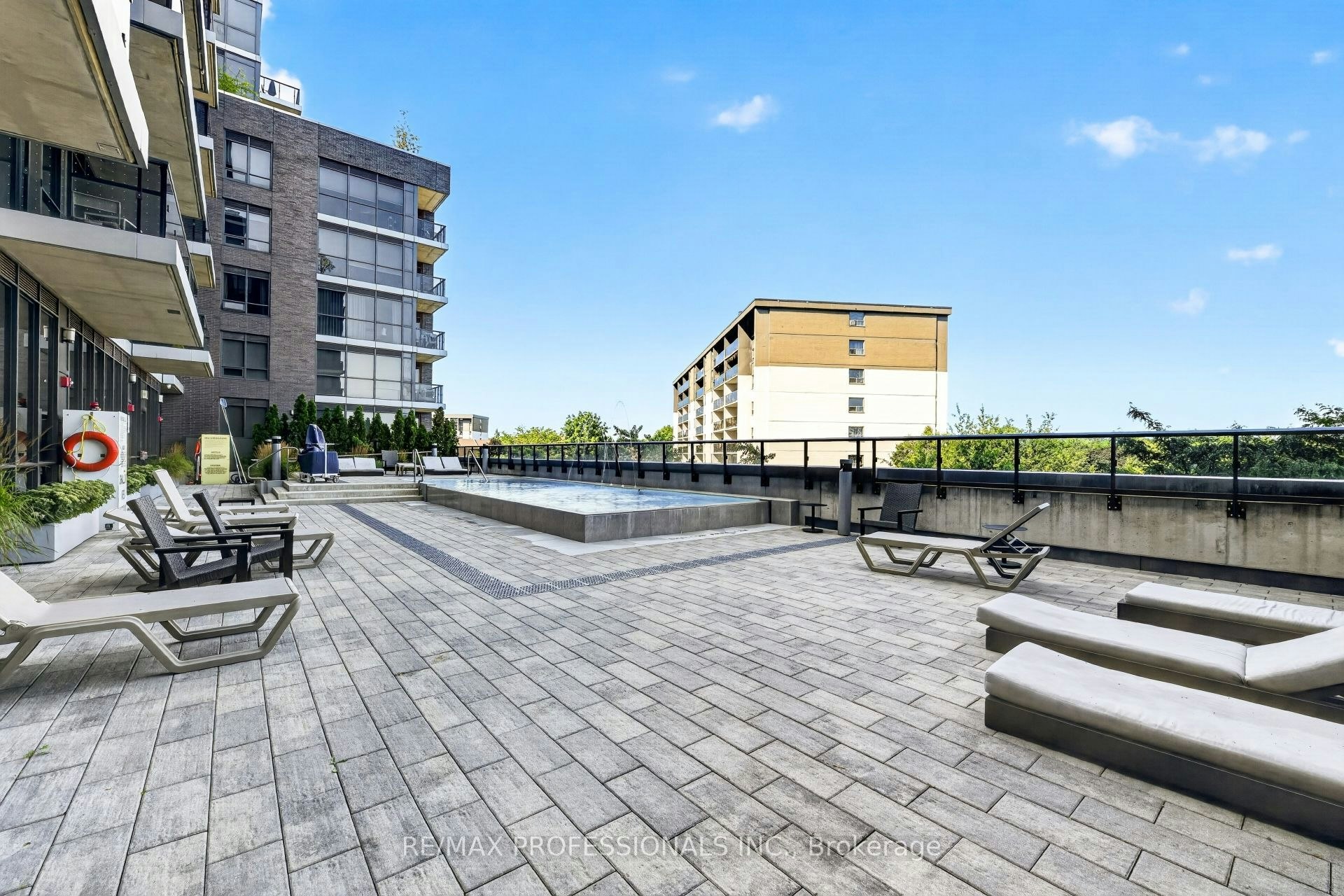 406-10 Gibbs Road, Toronto, ON, M9B 0E2 - 34