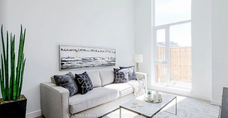 A917-125 Bronte Road, Oakville, ON, L6L 3C1 - 11