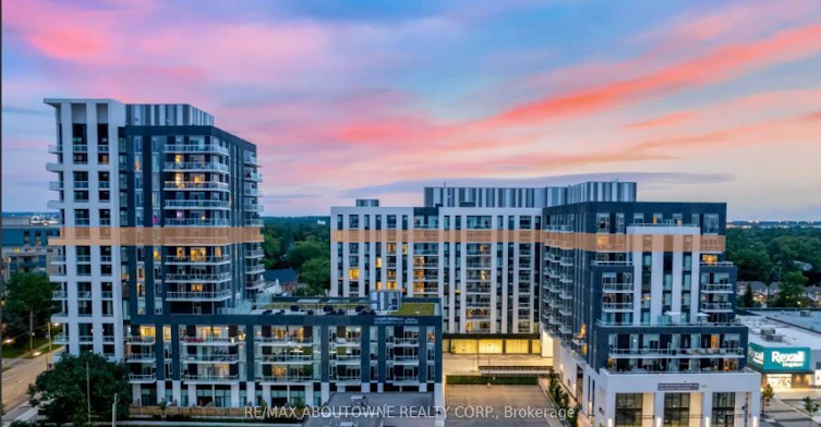 A917-125 Bronte Road, Oakville, ON, L6L 3C1 - 2