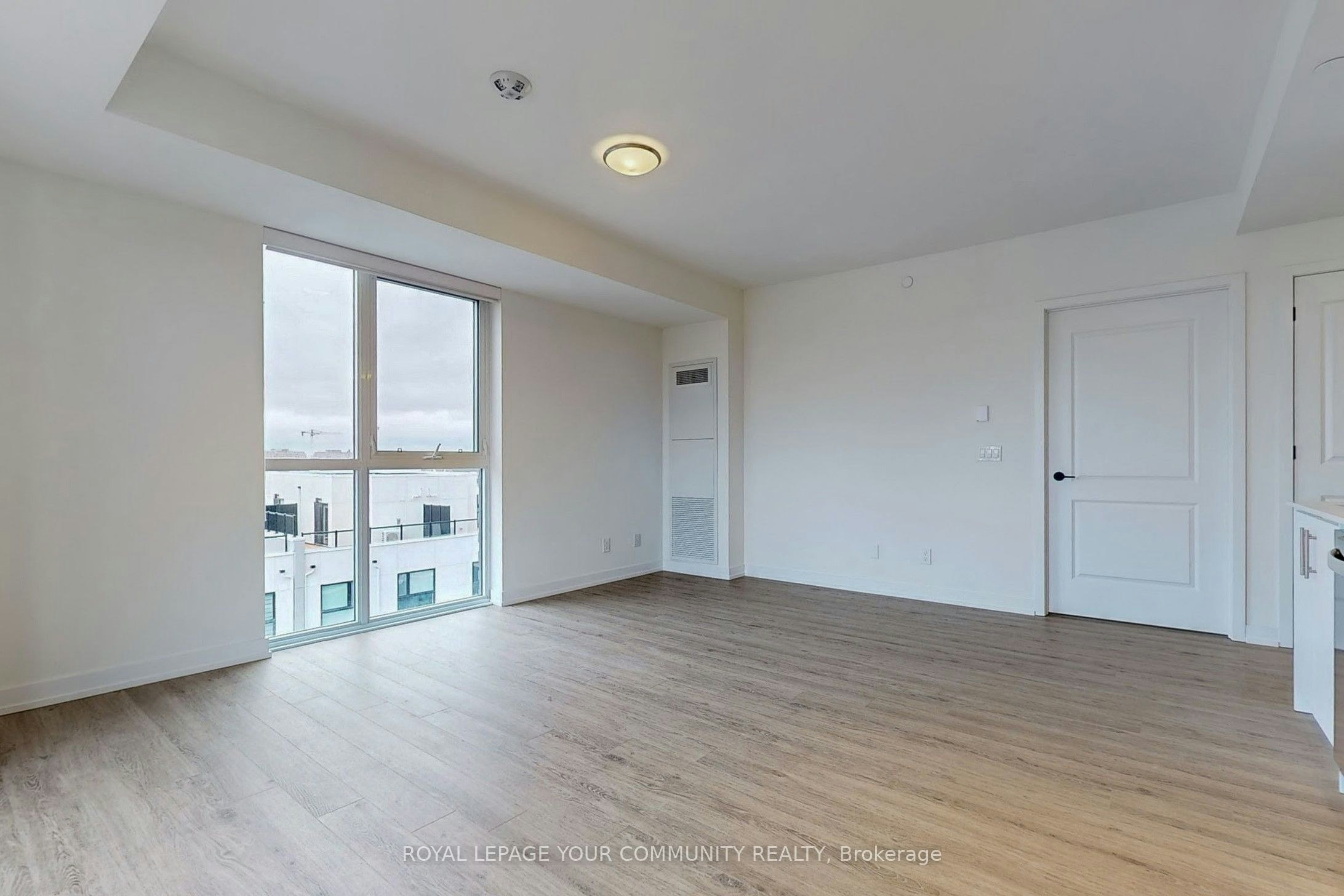 611-345 Wheat Boom Drive, Oakville, ON, L6H 7X5 - 3