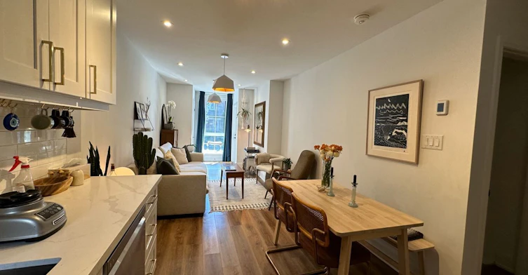 1-976 Shaw Street, Toronto, ON, M6G 3M7 - 4