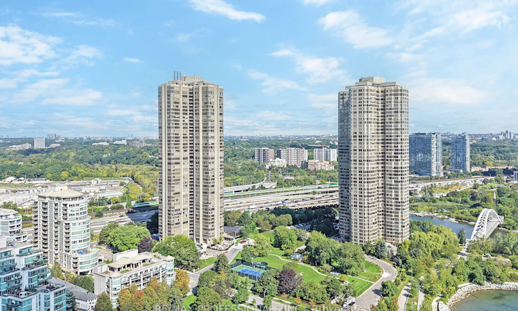 3507-2045 Lake Shore Boulevard W