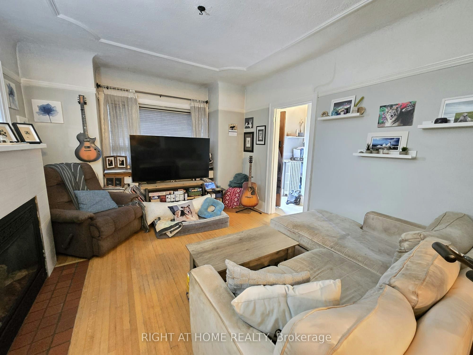 24 Third Street, Toronto, ON, M8V 2X6 - 12