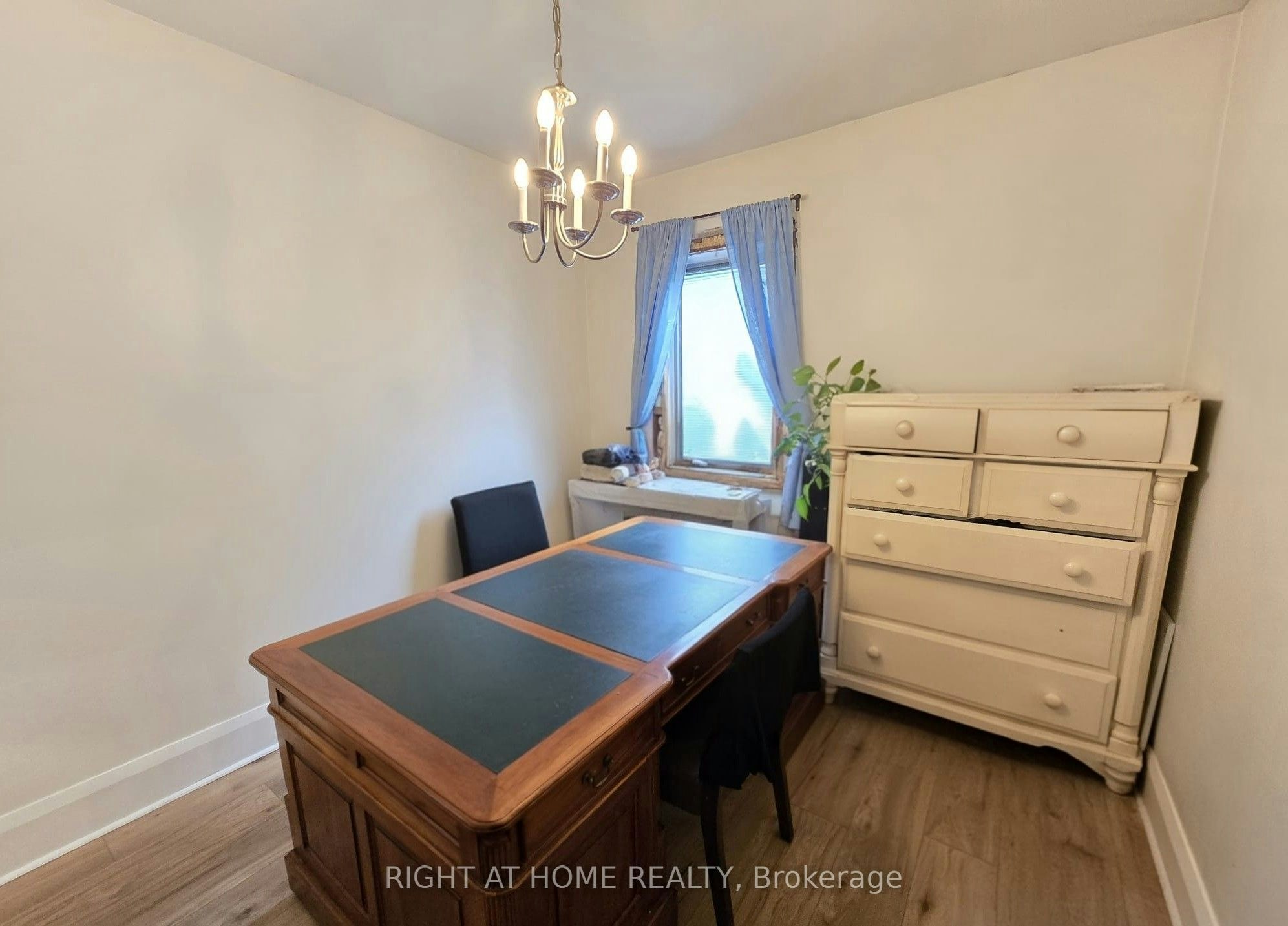 24 Third Street, Toronto, ON, M8V 2X6 - 7