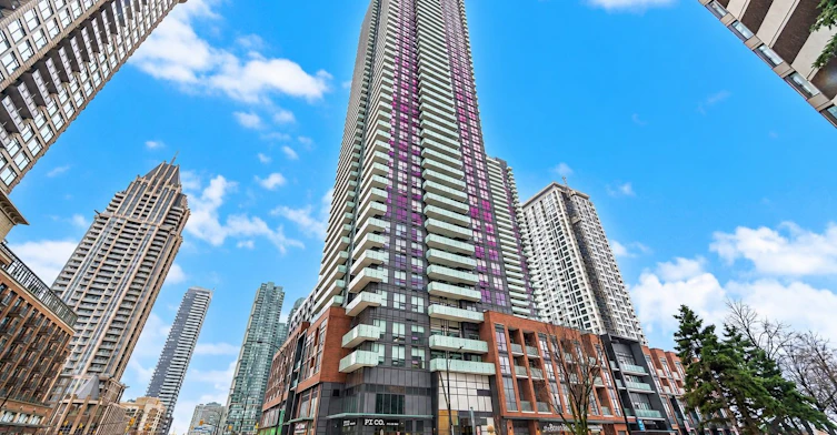 4403-430 Square One Drive, Mississauga, ON, L5B 0L6